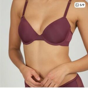 Lively The T-Shirt Bra Maroon Lace Back 36DD